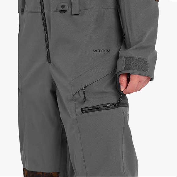 Volcom Romy Snowsuit Size Medium - Picture 3 of 3